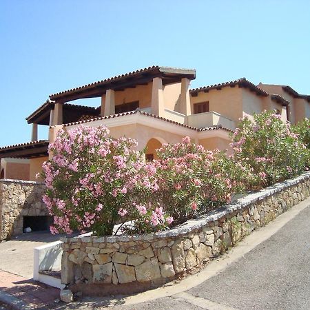 Case Vacanza Rosa Porto San Paolo  Extérieur photo