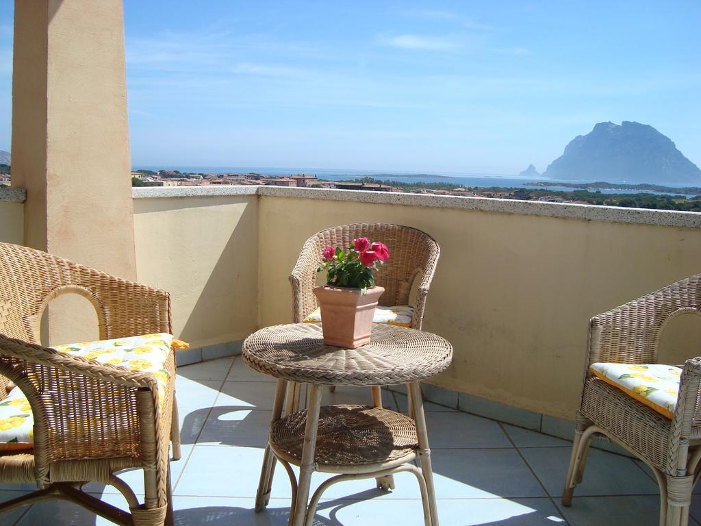 Case Vacanza Rosa Porto San Paolo  Extérieur photo