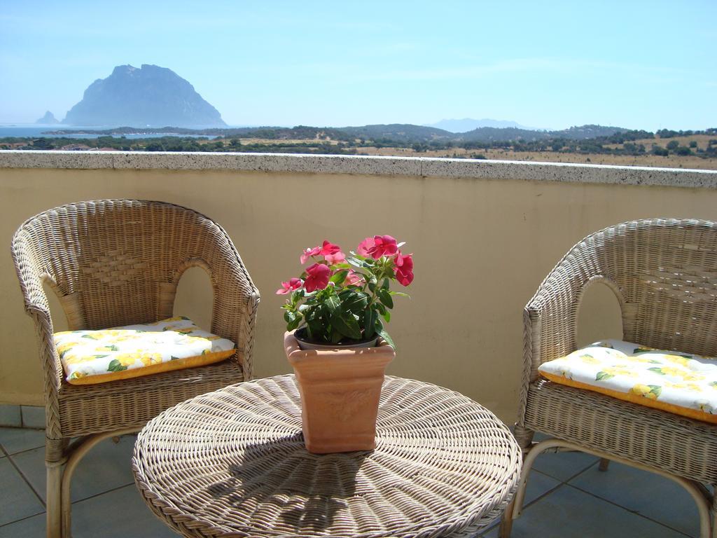 Case Vacanza Rosa Porto San Paolo  Extérieur photo