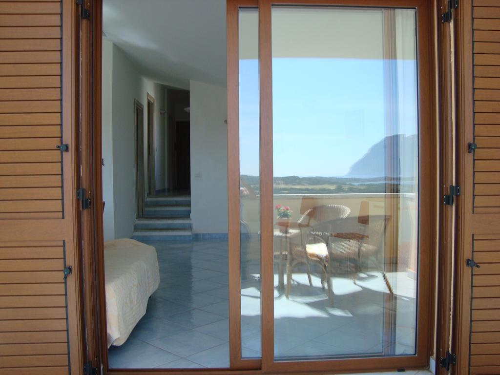 Case Vacanza Rosa Porto San Paolo  Extérieur photo