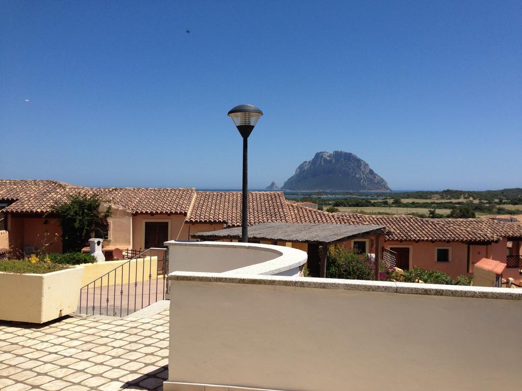 Case Vacanza Rosa Porto San Paolo  Extérieur photo