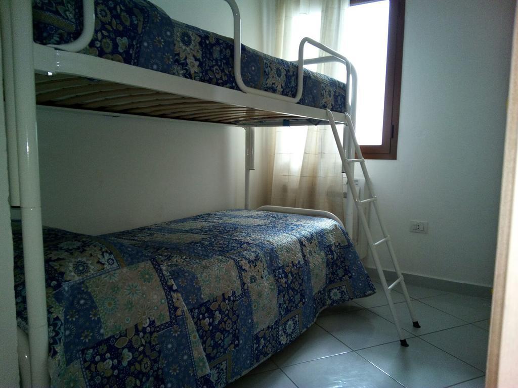Case Vacanza Rosa Porto San Paolo  Extérieur photo