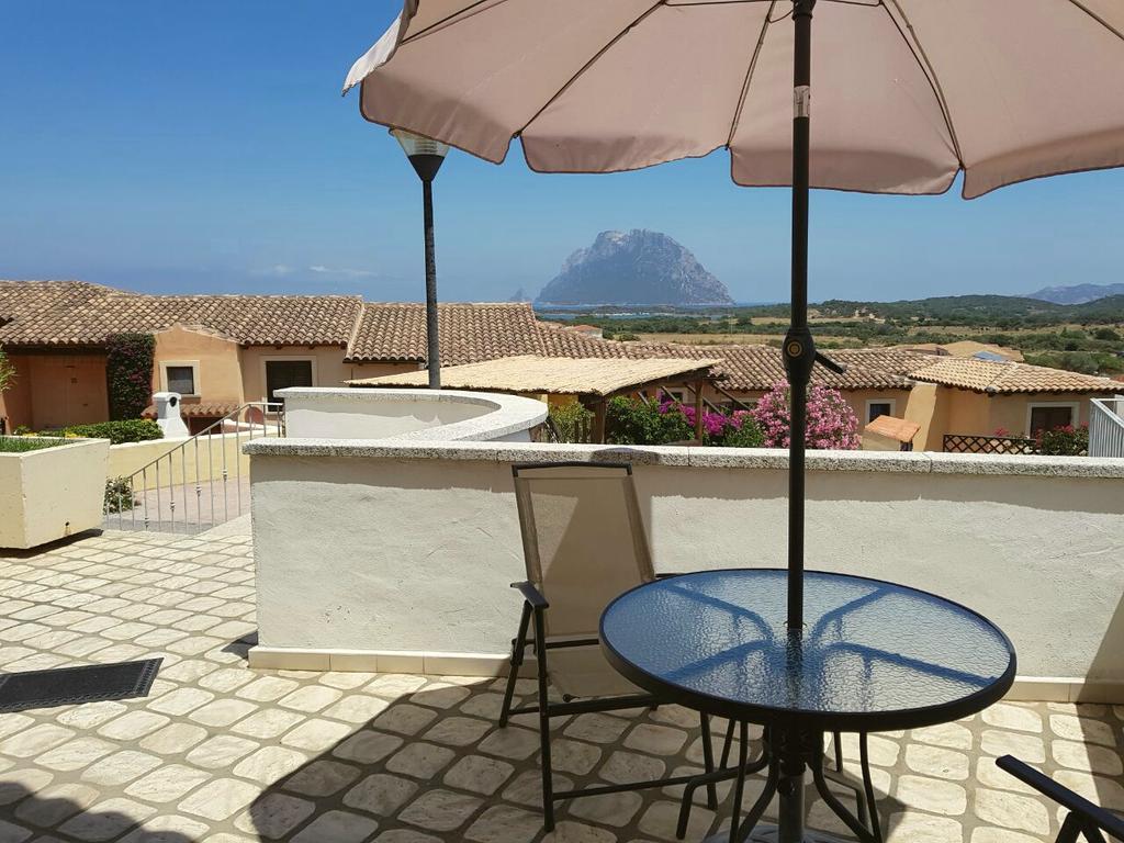 Case Vacanza Rosa Porto San Paolo  Extérieur photo