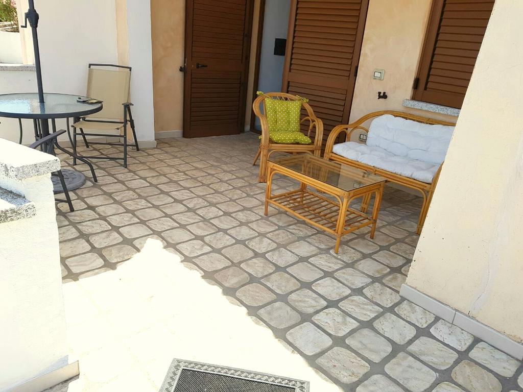 Case Vacanza Rosa Porto San Paolo  Extérieur photo